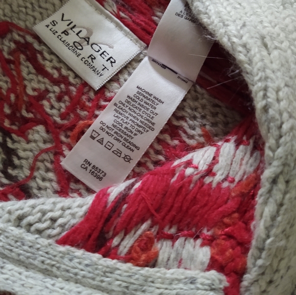 🌹Roses Embroidered Cardigan-Sweater~ by Villager Size: S - Picture 5 of 10